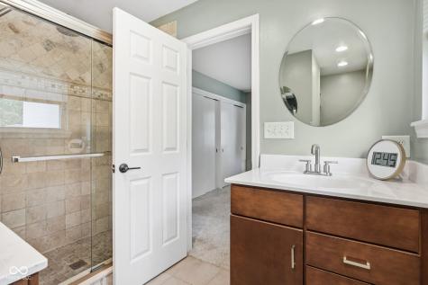 8607 N Washington Boulevard Indianapolis IN 46240