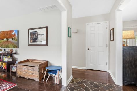 8607 N Washington Boulevard Indianapolis IN 46240