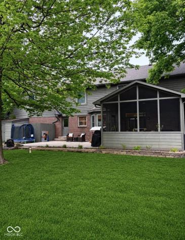 3805 S Village Drive New Palestine IN 46163