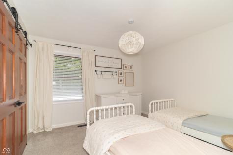 3805 S Village Drive New Palestine IN 46163