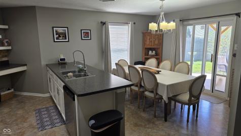 765 Country Gate Drive Whiteland IN 46184