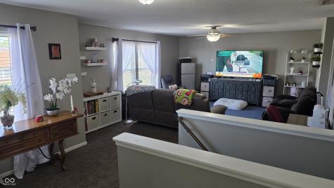765 Country Gate Drive Whiteland IN 46184