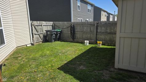 765 Country Gate Drive Whiteland IN 46184
