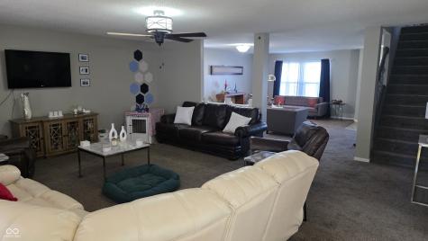 765 Country Gate Drive Whiteland IN 46184
