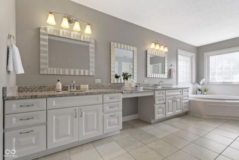 14825 Latitude Way Fishers IN 46040