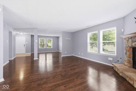 10215 Lothbury Circle Fishers IN 46037