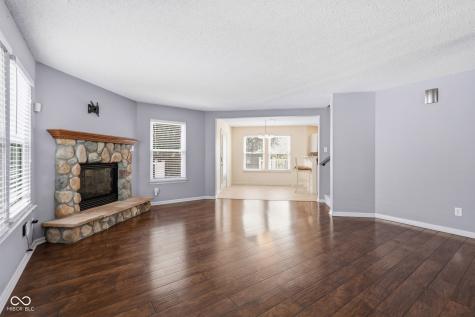 10215 Lothbury Circle Fishers IN 46037