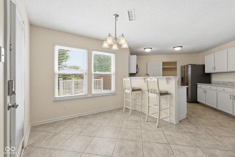 10215 Lothbury Circle Fishers IN 46037