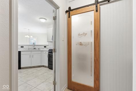 10215 Lothbury Circle Fishers IN 46037