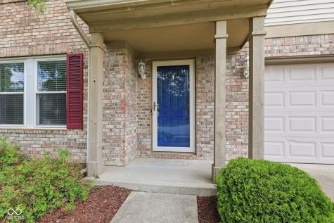 10215 Lothbury Circle Fishers IN 46037