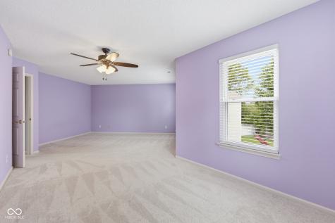10215 Lothbury Circle Fishers IN 46037