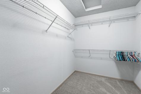 10215 Lothbury Circle Fishers IN 46037