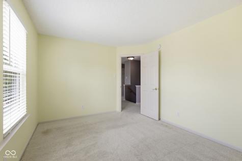 10215 Lothbury Circle Fishers IN 46037