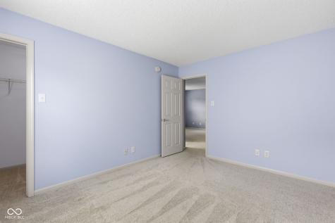 10215 Lothbury Circle Fishers IN 46037