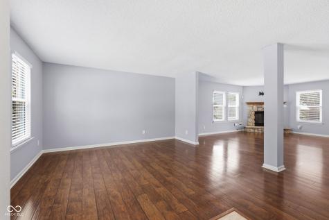 10215 Lothbury Circle Fishers IN 46037
