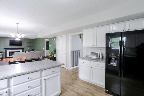 7826 Winding Creek Drive Indianapolis IN 46236