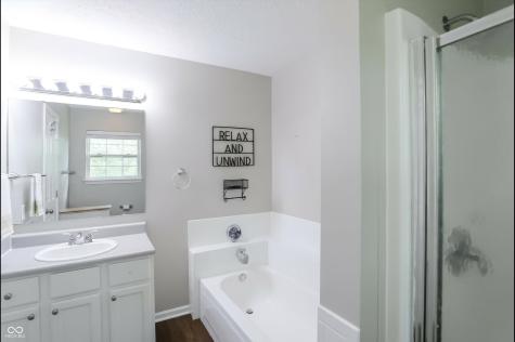 7826 Winding Creek Drive Indianapolis IN 46236
