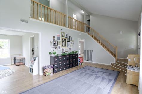 7826 Winding Creek Drive Indianapolis IN 46236