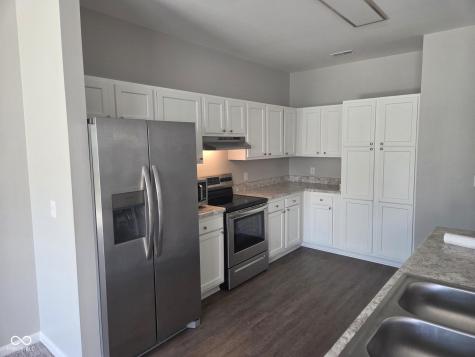 1617 Capra Court Beech Grove IN 46107