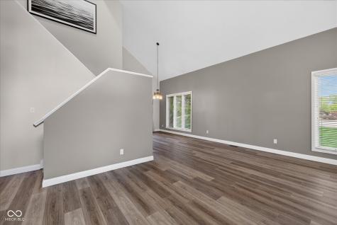 9103 Front 9 Drive Bloomington IN 47401