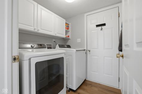 5348 Creekbend Drive Carmel IN 46033