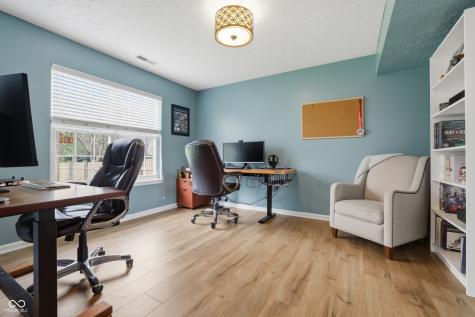 5348 Creekbend Drive Carmel IN 46033