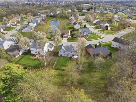 5348 Creekbend Drive Carmel IN 46033