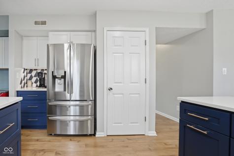 5348 Creekbend Drive Carmel IN 46033
