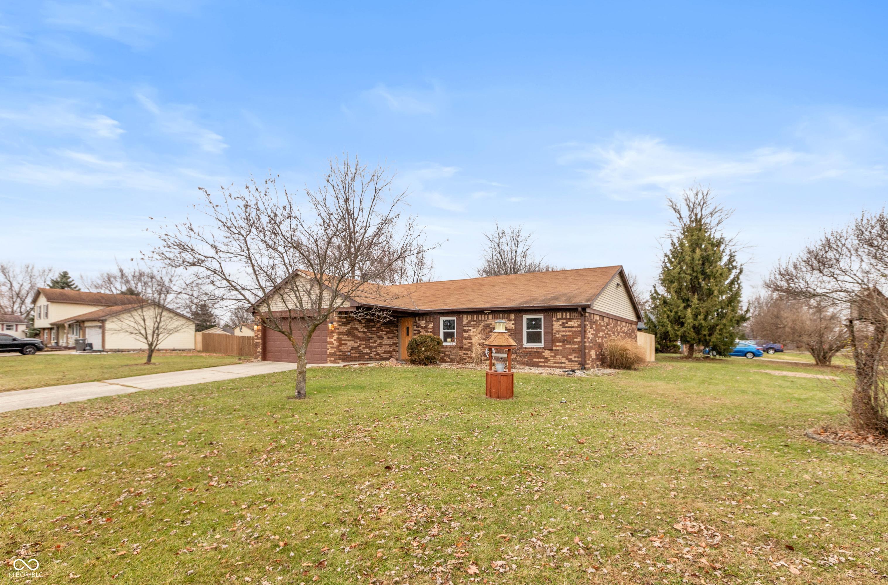 6932 Turnberry Way Indianapolis IN 46237