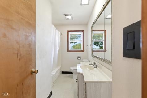 875 N 600 W Anderson IN 46011