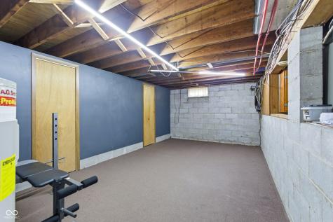 875 N 600 W Anderson IN 46011