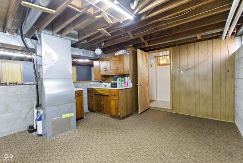 875 N 600 W Anderson IN 46011