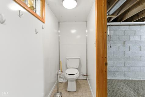 875 N 600 W Anderson IN 46011