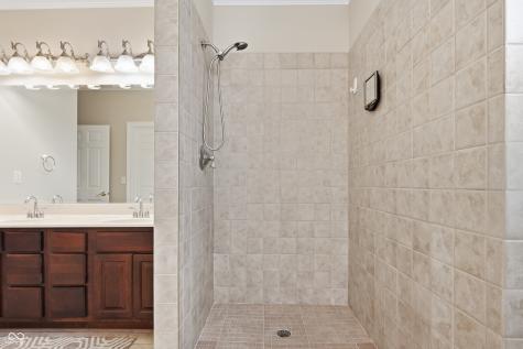 2553 Forest Hills Boulevard Greenwood IN 46143