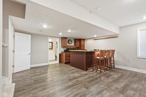 2553 Forest Hills Boulevard Greenwood IN 46143