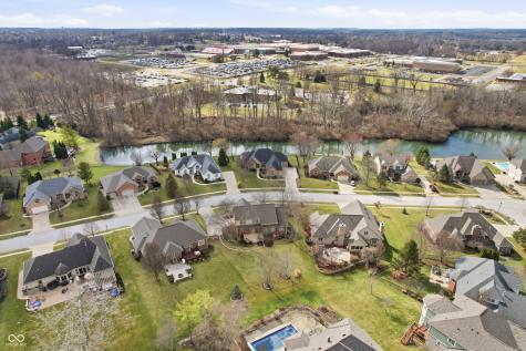 2553 Forest Hills Boulevard Greenwood IN 46143
