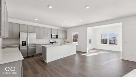 8083 Wesleyan Drive Avon IN 46123