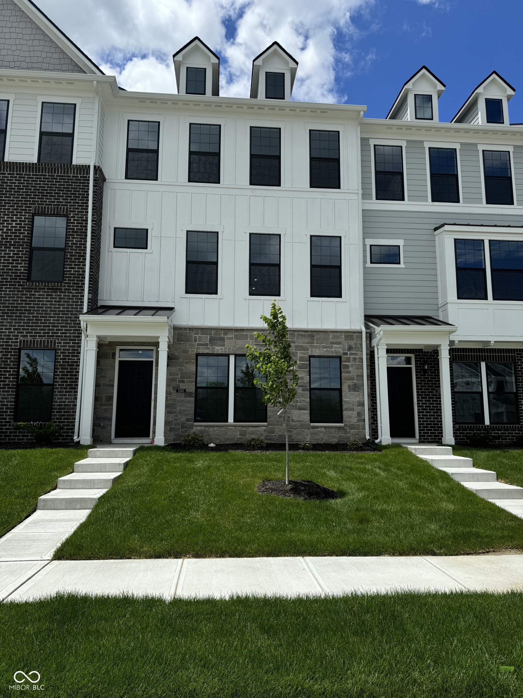 3260 Haflinger Drive Zionsville IN 46077