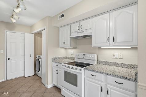 10246 Hornton Street Indianapolis IN 46236