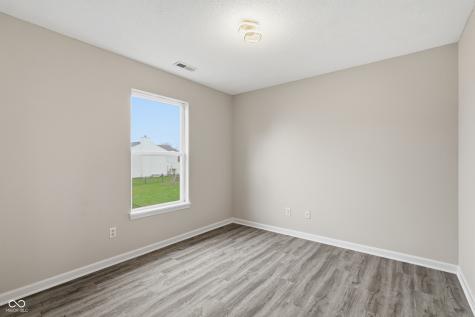 10246 Hornton Street Indianapolis IN 46236