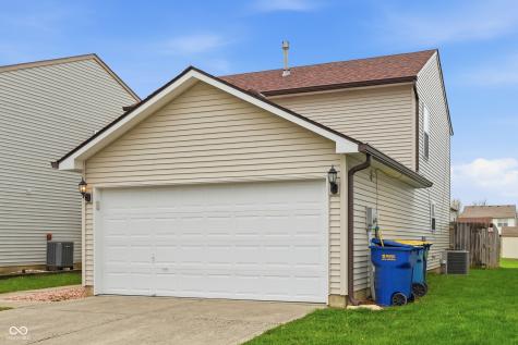 10246 Hornton Street Indianapolis IN 46236