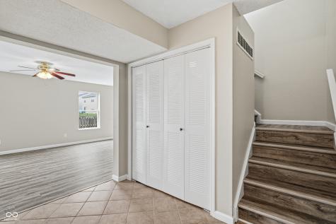 10246 Hornton Street Indianapolis IN 46236