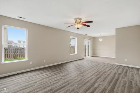 10246 Hornton Street Indianapolis IN 46236