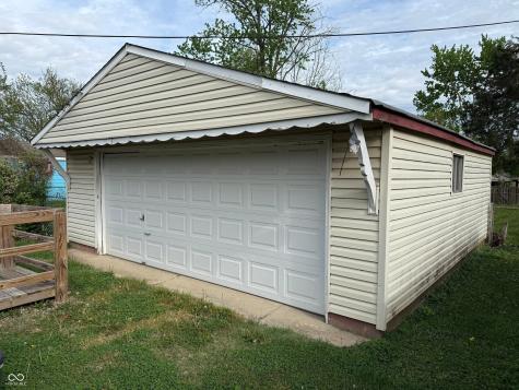 1124 E Murry Street Indianapolis IN 46227