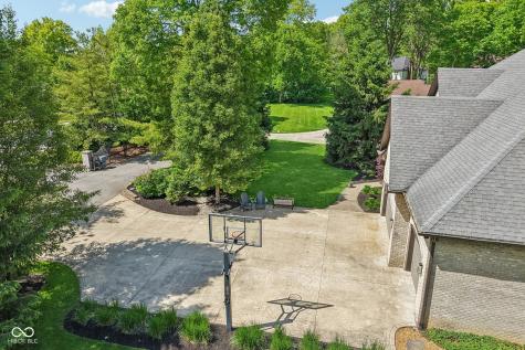 10116 Brooks School Road Fishers IN 46037