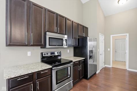 7068 Summer Oak Drive Noblesville IN 46062