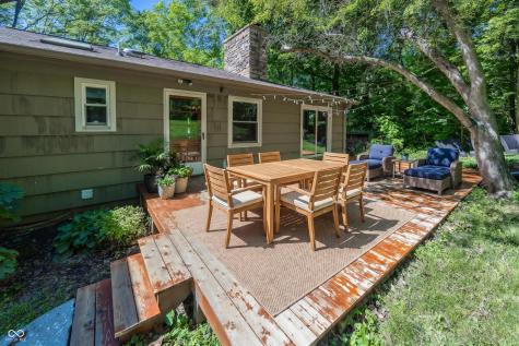 1044 E 75th Street Indianapolis IN 46240