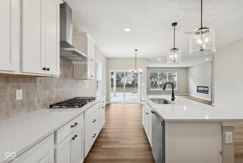 5010 Carmine Street Brownsburg IN 46112