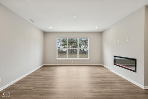 5010 Carmine Street Brownsburg IN 46112