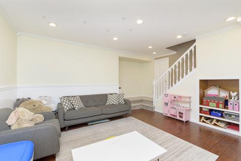 5733 Pebblestone Court Carmel IN 46033